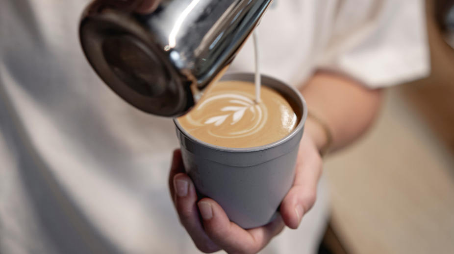 The Amsterdam Coffee Festival 2024 zet in op duurzaamheid met WeCup